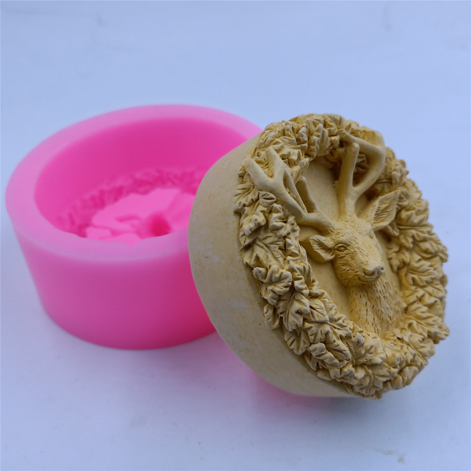 Deer Design Soap Silicone Mold - Soap Making Designs avis et prix