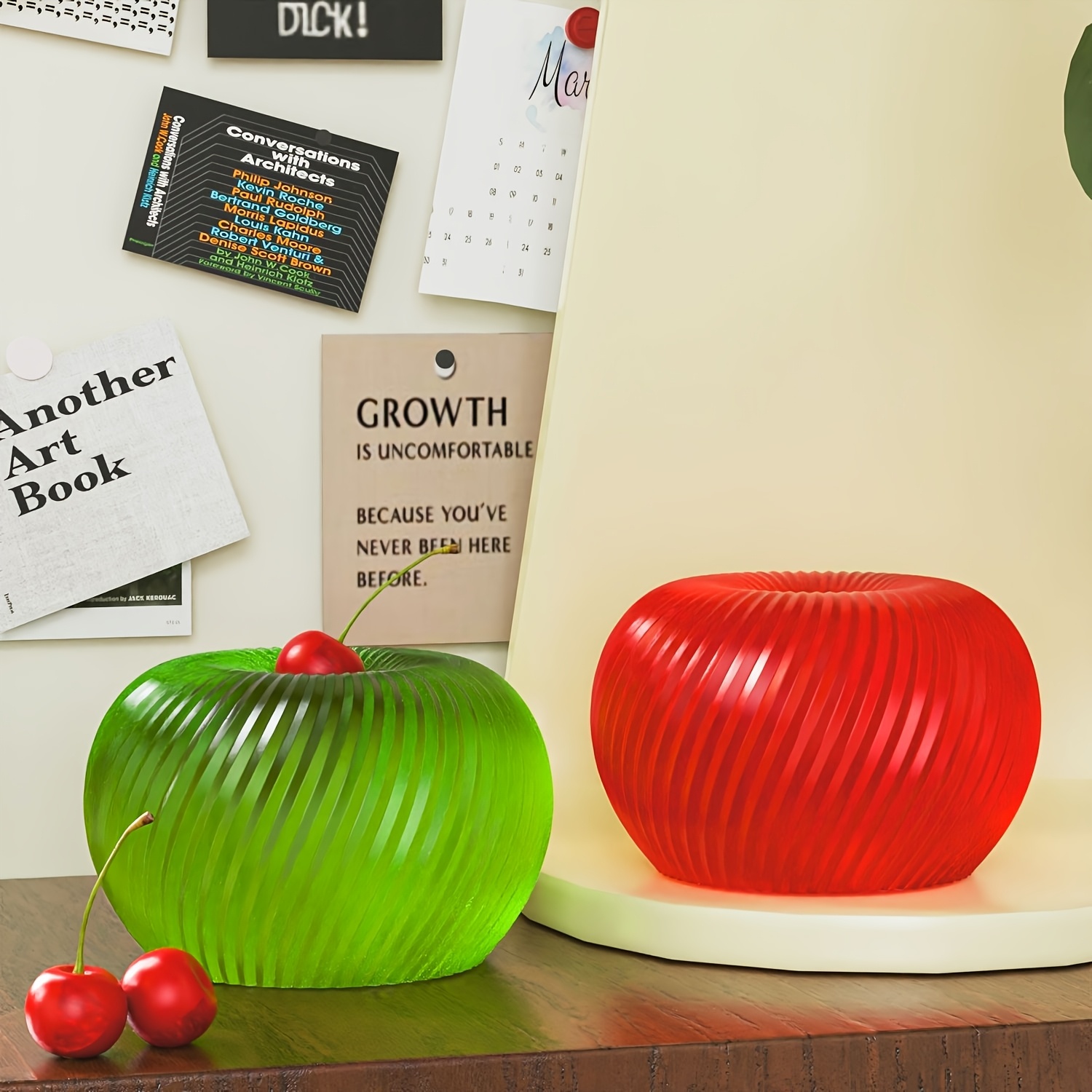 A trendy red apple silicone mo - Soap Making Lye avis et prix