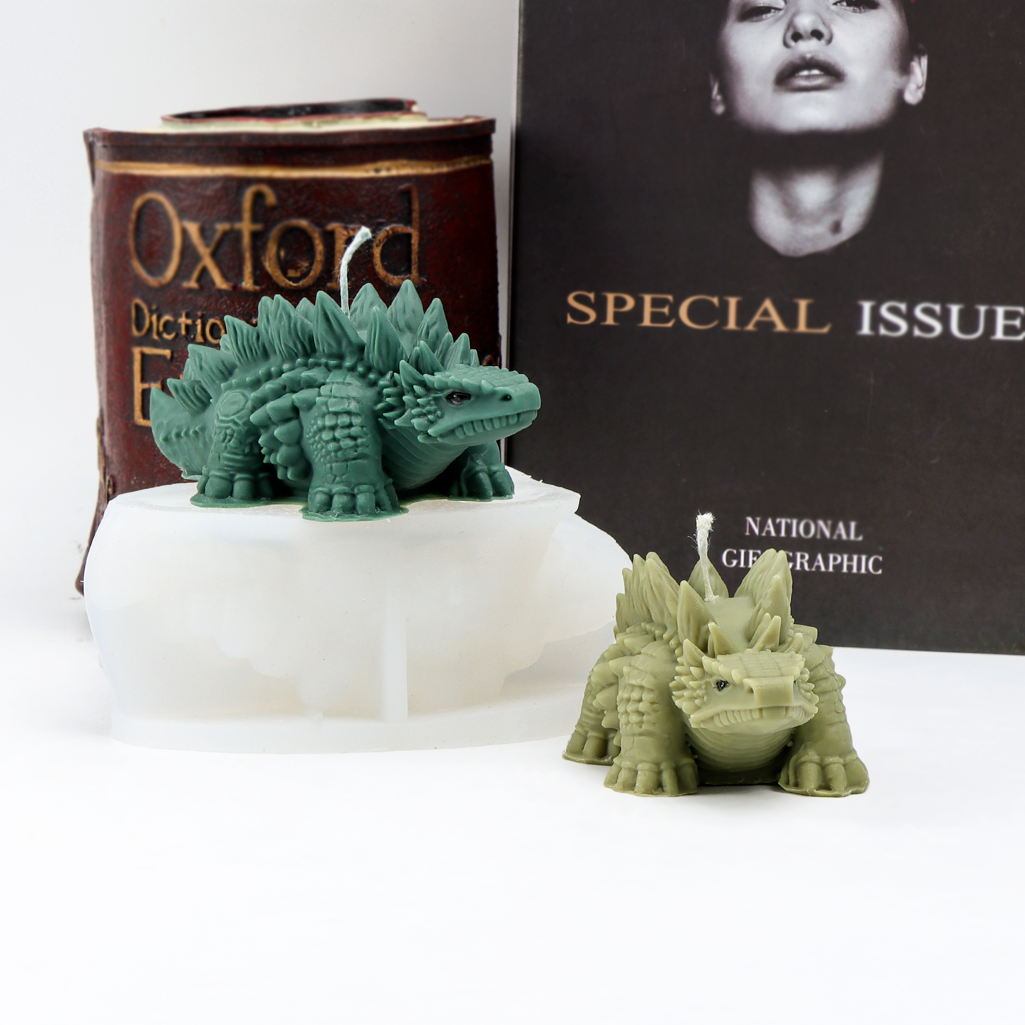 3D Stegosaurus Silicone Candle - Soap Making Designs avis et prix